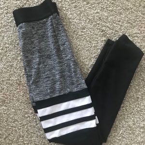 Bombshell workout leggings